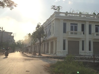 Trung tâm thương mại trên kênh Baza-Ninh Hiệp